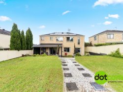 22 Belyando Cres, Blue Haven NSW 2262, Australia