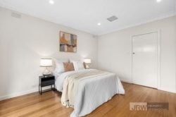124 Blackburn Rd, Glen Waverley VIC 3150, Australia