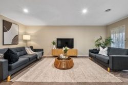 208 Brooklyn Rd, Brookfield VIC 3338, Australia