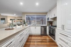 208 Brooklyn Rd, Brookfield VIC 3338, Australia