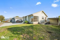 Unit 1/186 Cambridge Rd, Warrane TAS 7018, Australia