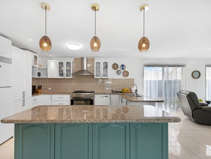 22 Seaway Parade, Toogoom QLD 4655, Australia