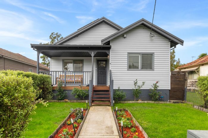 11 Church St, Castle Hill NSW 2154, Australia