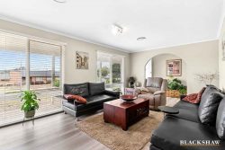 2 Creal Pl, Chisholm ACT 2905, Australia