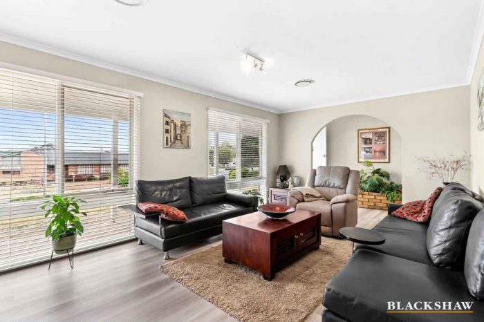 2 Creal Pl, Chisholm ACT 2905, Australia
