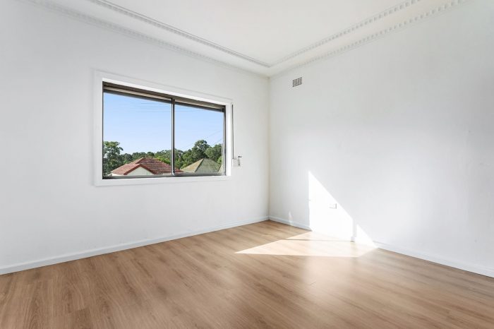 9 Cringila St, Cringila NSW 2502, Australia