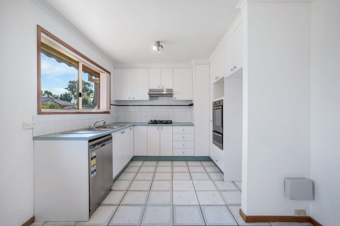 1 Cross Pl, Jerrabomberra NSW 2619, Australia