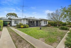47 Cygnet Rd, Kingscote SA 5223, Australia