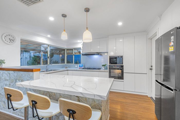 25 Unwin Ave, Wembley Downs WA 6019, Australia