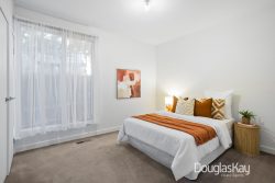 18 Dinron Cl, Sunshine North VIC 3020, Australia