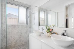 3 Iseo Court, Hammond Park WA 6164, Australia