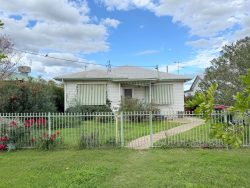 36 Dover St, Moree NSW 2400, Australia