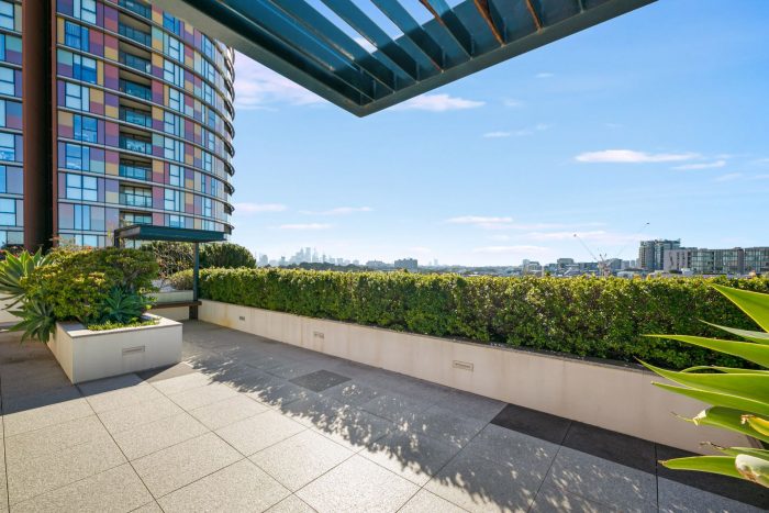 Unit 409/8 Ebsworth St, Zetland NSW 2017, Australia