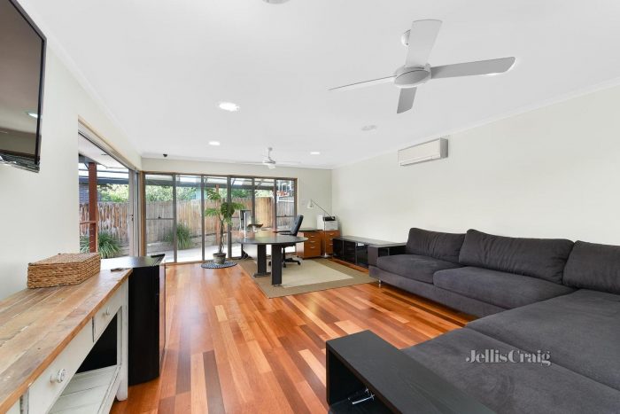 1 Elvara Ct, Mulgrave VIC 3170, Australia