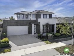 21 Feagan St, Googong NSW 2620, Australia
