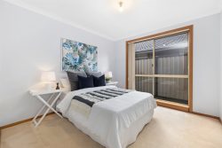 2 Fell Ct, Altona Meadows VIC 3028, Australia