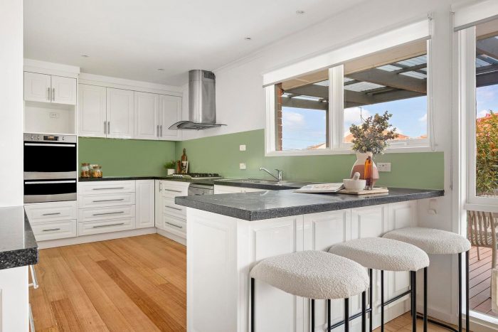61 Fisher Parade, Ascot Vale VIC 3032, Australia