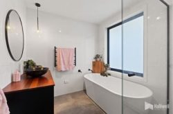 Unit 2/78 Forth Rd, Turners Beach TAS 7315, Australia
