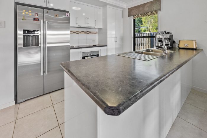 20 Banyan St, Andergrove QLD 4740, Australia
