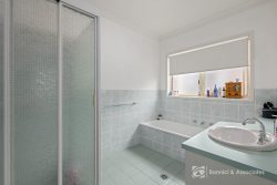 Unit 1/8 Wright St, Glenroy NSW 2640, Australia