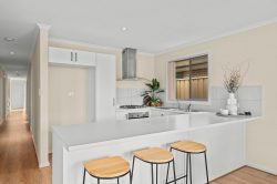 834 Grand Blvd, Seaford Meadows SA 5169, Australia
