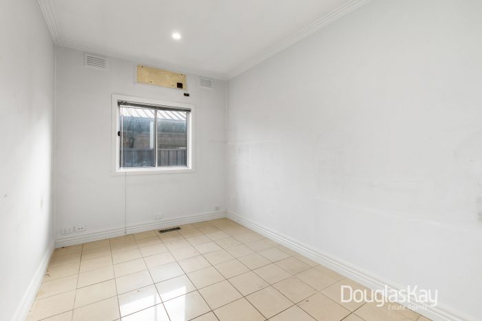 6 Greig St, Sunshine VIC 3020, Australia