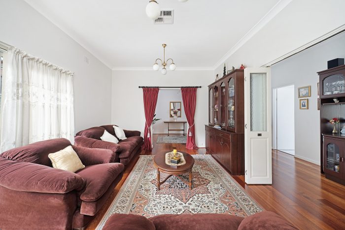 4 Hinkler Cres, Lane Cove North NSW 2066, Australia