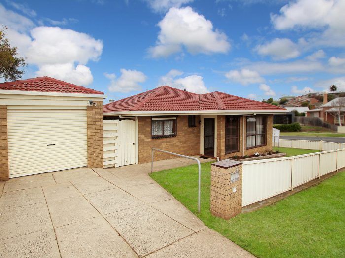 Unit 2/56 Kerr St, Warrnambool VIC 3280, Australia