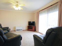 Unit 2/56 Kerr St, Warrnambool VIC 3280, Australia