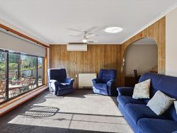 13 Grey St, Terang VIC 3264, Australia