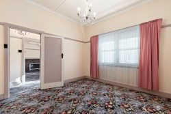 5 Howard St, Maidstone VIC 3012, Australia