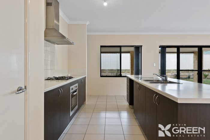 37 Yallingup Loop, Dawesville WA 6211, Australia