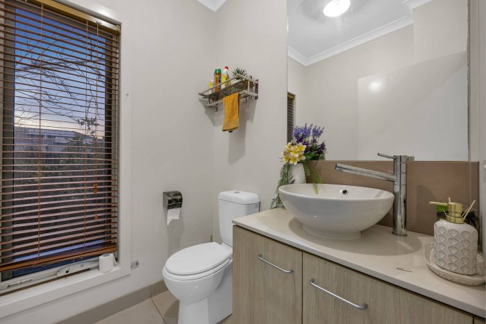 32 Hummingbird Boulevard, Tarneit VIC 3029, Australia