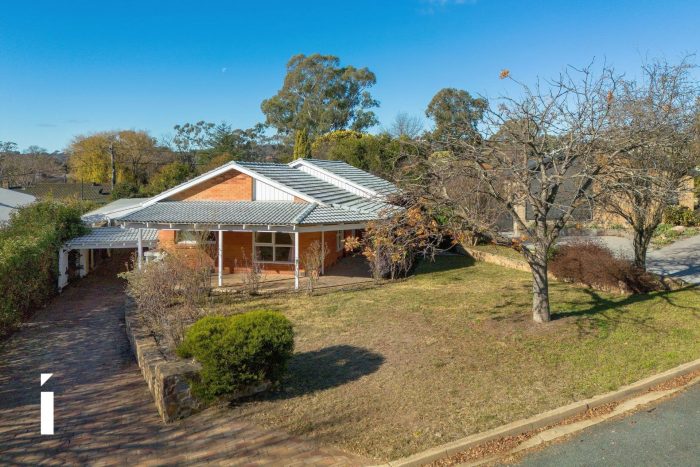 15 Allwood St, Chifley ACT 2606, Australia