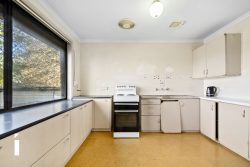 5 Pringle St, Charnwood ACT 2615, Australia