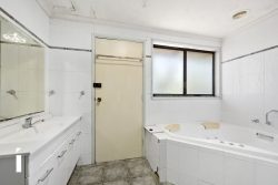 5 Pringle St, Charnwood ACT 2615, Australia