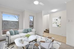 10 Jackstaff Rd, Seaford Meadows SA 5169, Australia