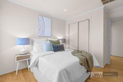 28 Jade Cct, Burwood East VIC 3151, Australia
