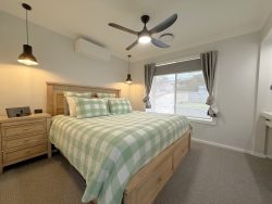 22 Keevil Dr, Young NSW 2594, Australia