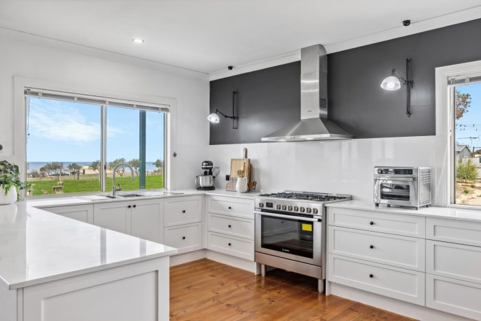9 Klein Point Rd, Stansbury SA 5582, Australia