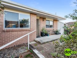 Unit 8/294 Main Rd, Toukley NSW 2263, Australia
