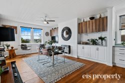 14 Marieville Esplanade, Sandy Bay TAS 7005, Australia