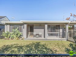 46 Mary St, Gorokan NSW 2263, Australia