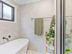 46 Mary St, Gorokan NSW 2263, Australia