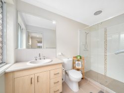 10 Miers Cres, Murrumba Downs QLD 4503, Australia