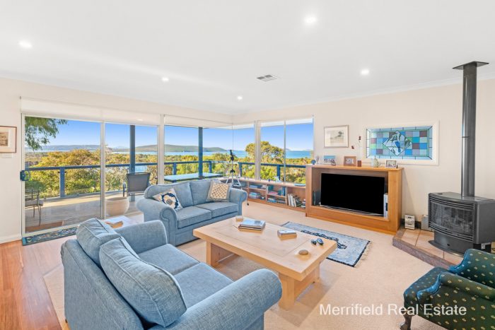 12 Miramar Rd, Mira Mar WA 6330, Australia