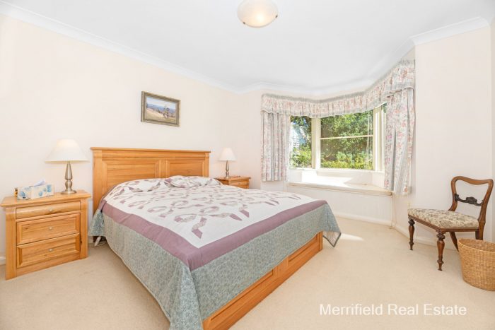 12 Miramar Rd, Mira Mar WA 6330, Australia