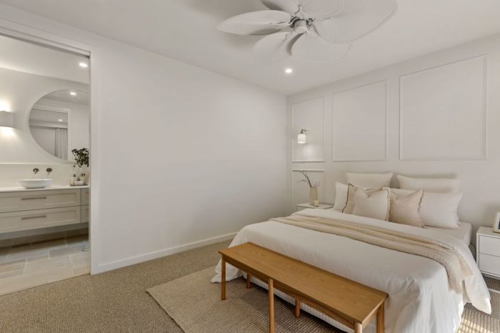 6 Mitta Mitta Pl, Gobbagombalin NSW 2650, Australia