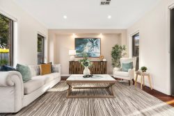 Unit 1/4 Morocco Ct, Glen Waverley VIC 3150, Australia