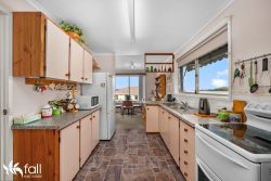 38 Morrisby St, Rokeby TAS 7019, Australia